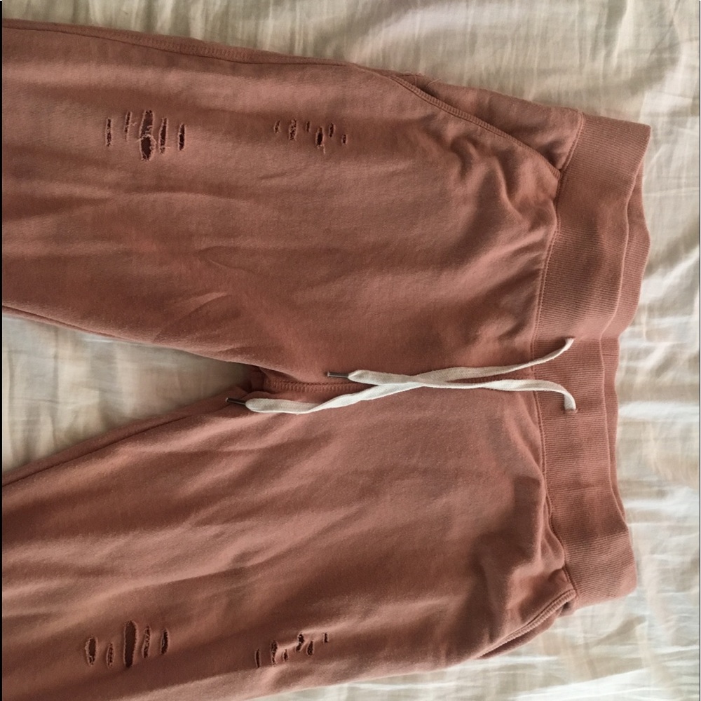 woman’s sweatpants